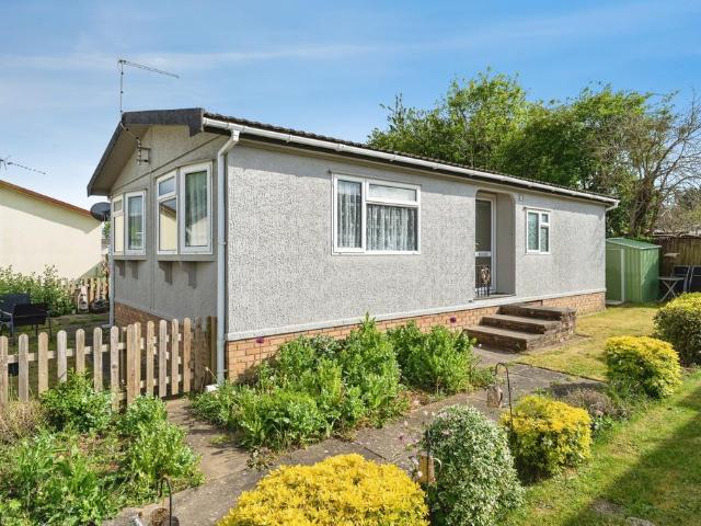 Park Home for sale in Barway, Cambridgeshire