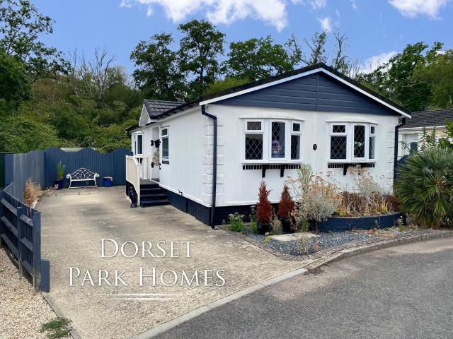 Park Home for sale in Old Milton, Ashurst Bridge