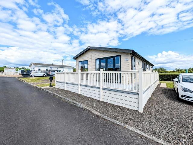 Park Home for sale in Ardrossan, Scotland