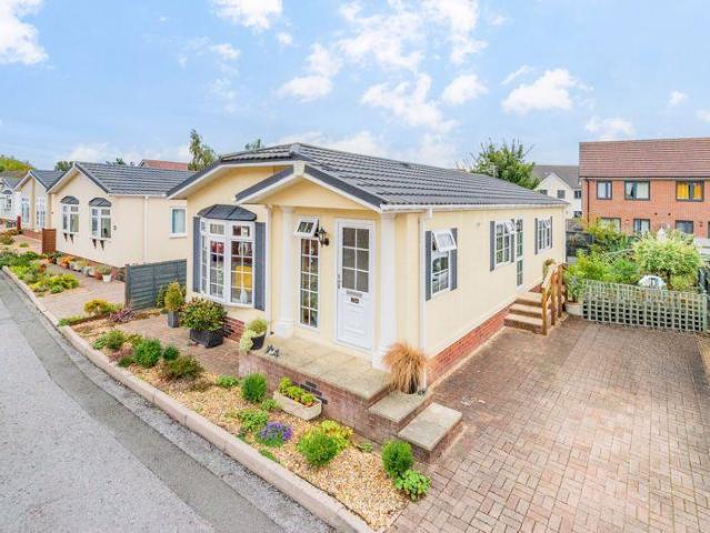 Park Home for sale in Oswestry, Shropshire