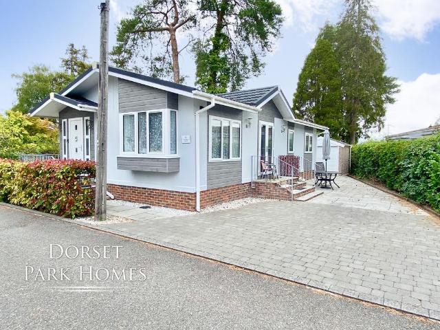 Park Home for sale in Parley Cross, West Parley