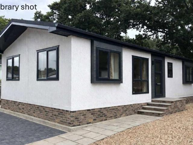 Park Home for sale in Ashurst Bridge, Hampshire