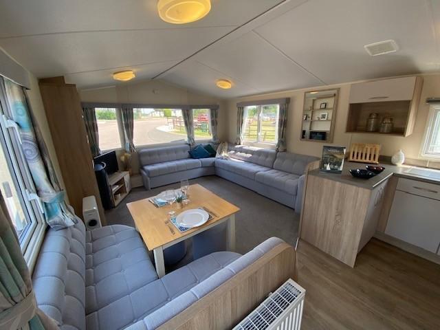 Park Home for sale in Froggatt, East Midlands