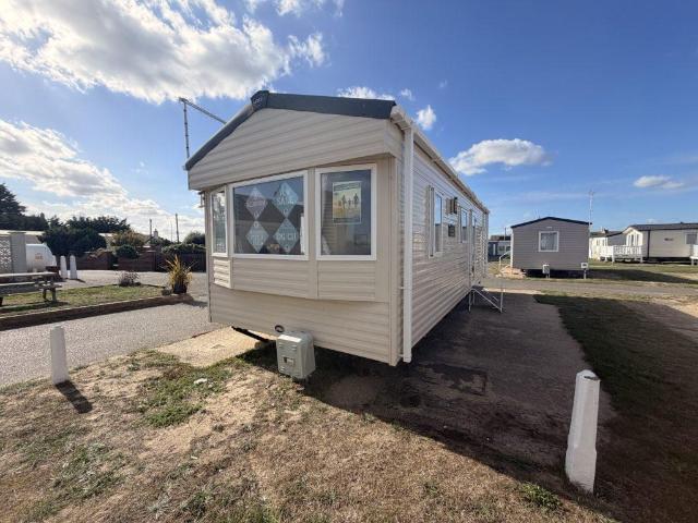 Park Home for sale in Caister-on-Sea, Great Yarmouth