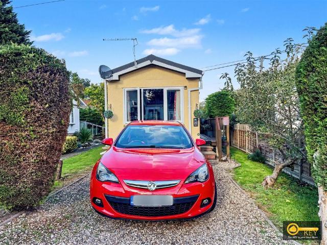 Park Home for sale in Nuneaton, Nuneaton and Bedworth
