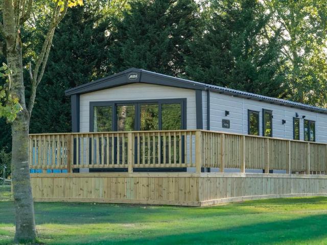 Park Home for sale in Pocklington, Hull and East Yorkshire
