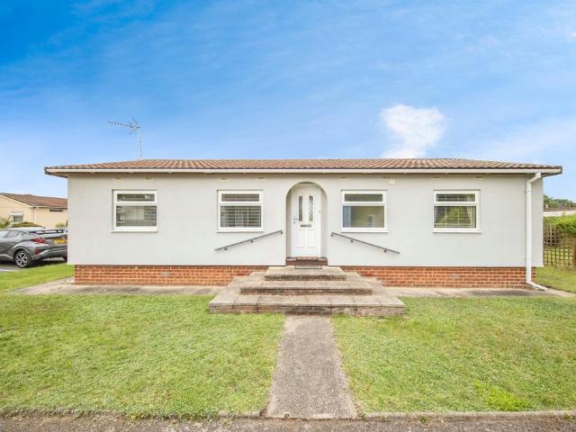 Park Home for sale in Bixley, Eastbridge