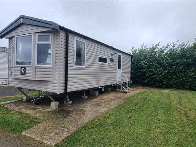 Park Home for sale in Flexbury, Cornwall