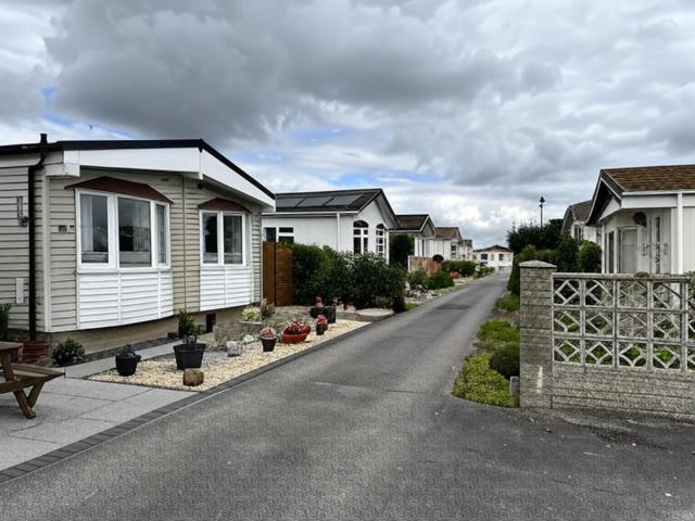 Park Home for sale in Stonecliff Park, West Lindsey