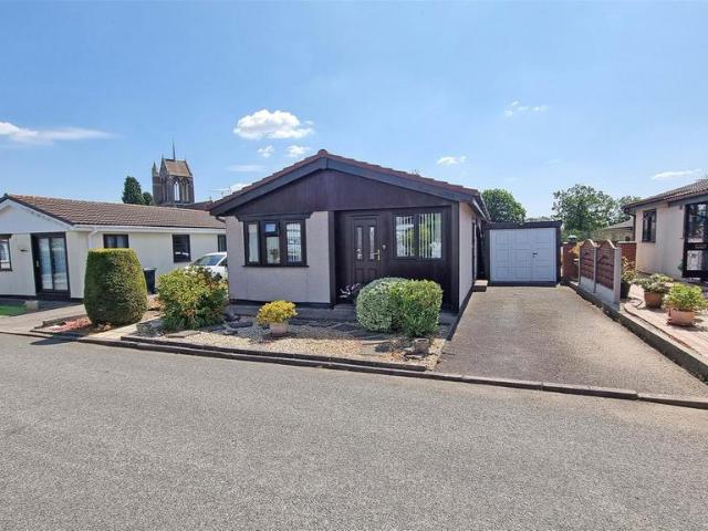 Park Home for sale in Wythall CP, Bromsgrove