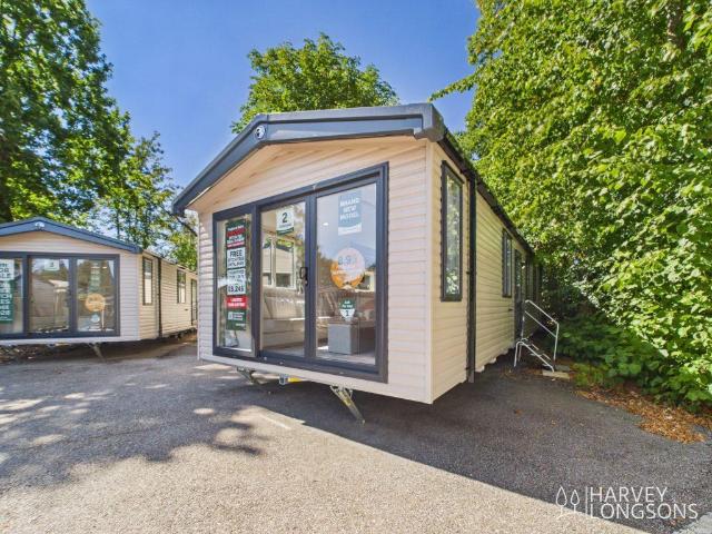 Park Home for sale in Heathlands, East Sussex