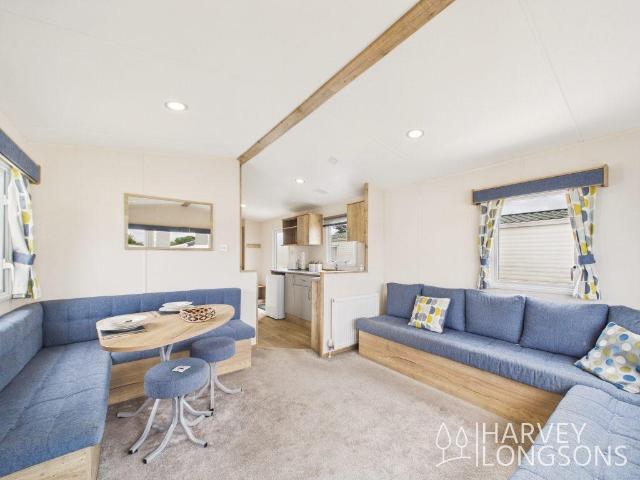 Park Home for sale in Felixstowe, Eastbridge