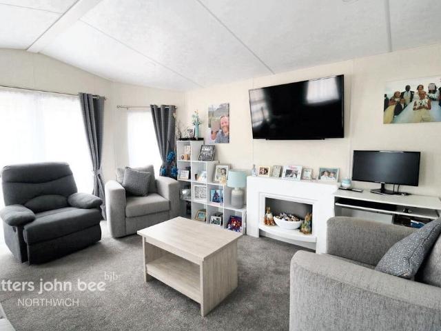 Park Home for sale in Whitegate and Marton, Sandiway