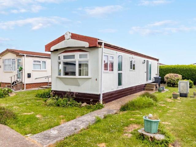 Park Home for sale in Fishersgate, West Sussex