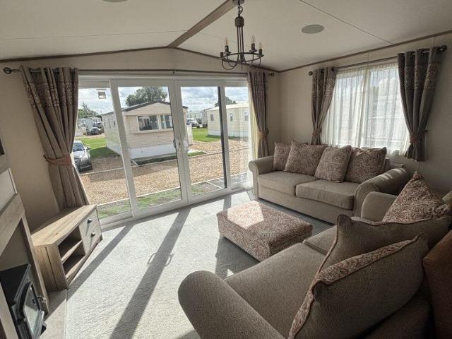 Park Home for sale in Sutton Crosses, South Holland