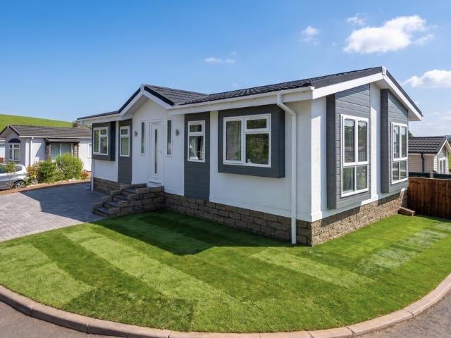 Park Home for sale in West Midlands