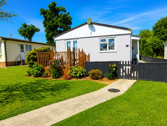 Park Home for sale in Budlake, Devon