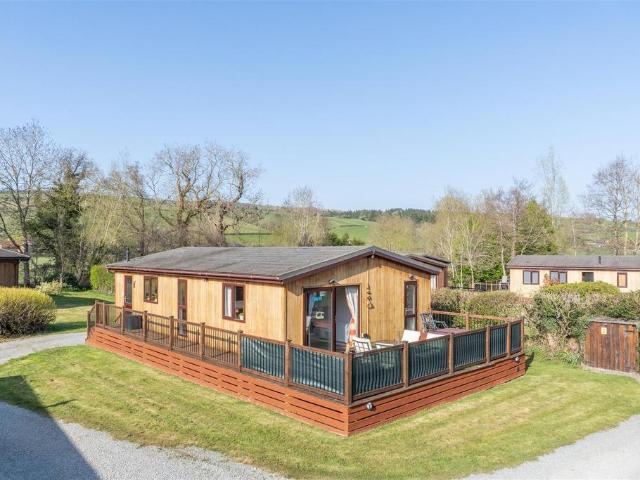 Park Home for sale in Clunbury, Shropshire