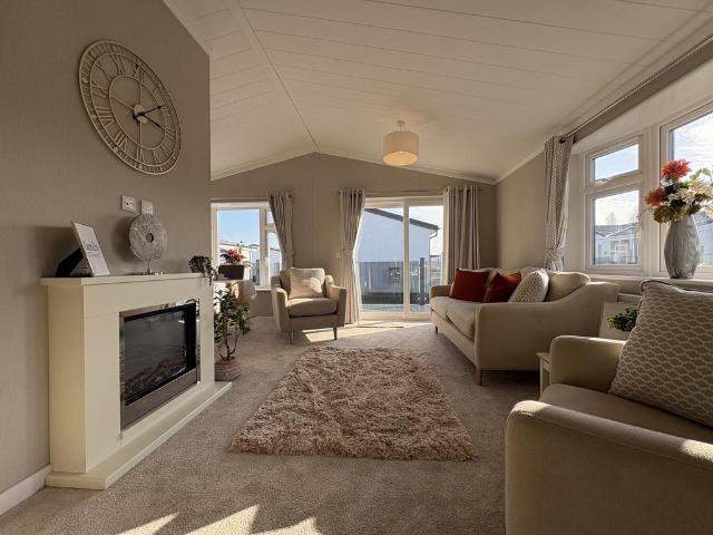 Park Home for sale in Canvey Island