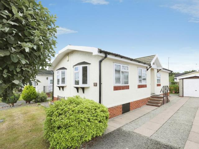 Park Home for sale in Wincham, Cheshire