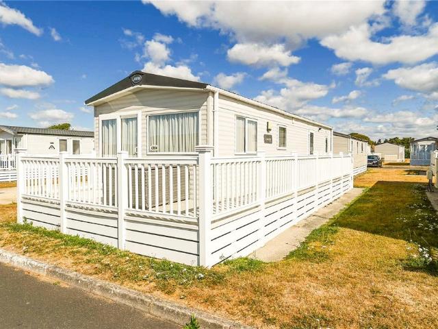 Park Home for sale in Old Milton, Ashurst Bridge