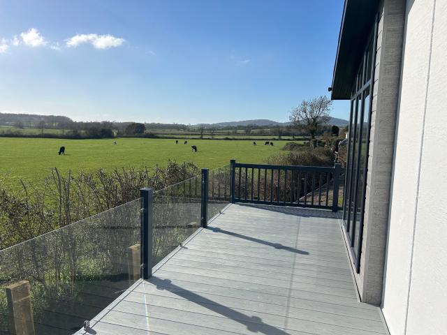 Park Home for sale in Forthampton, Worcestershire