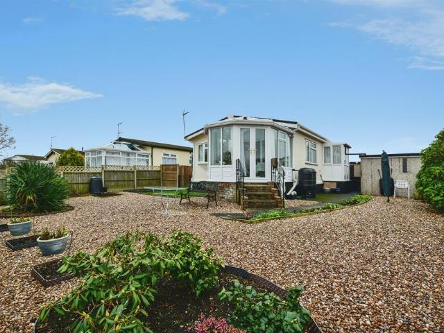Park Home for sale in Winthorpe, Belleau