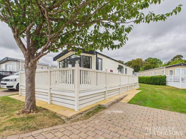 Park Home for sale in Llanedwen, Wales