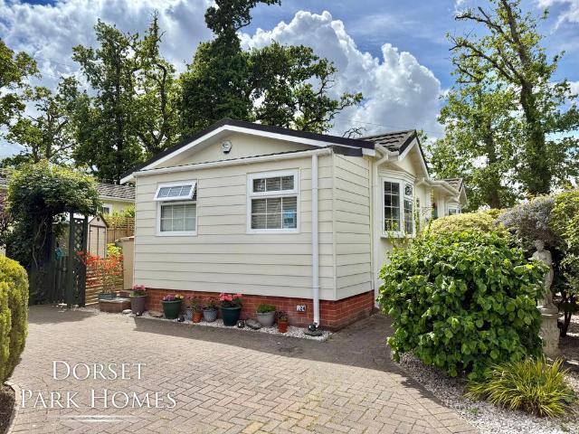 Park Home for sale in Organford, Holton Heath