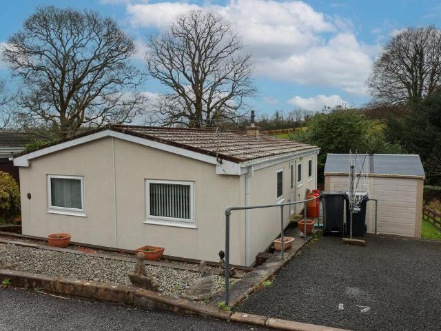 Park Home for sale in Pentewan Valley, London Apprentice