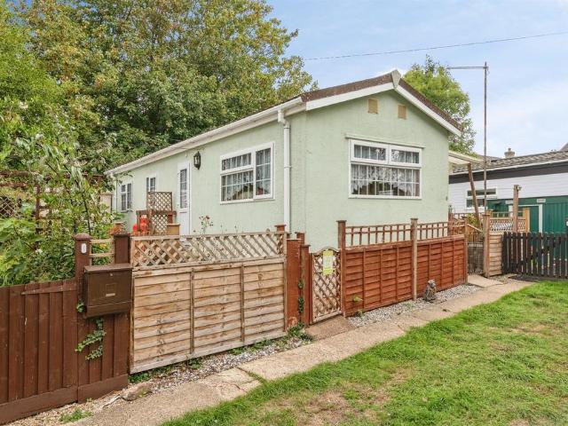 Park Home for sale in Staplehay, Trull