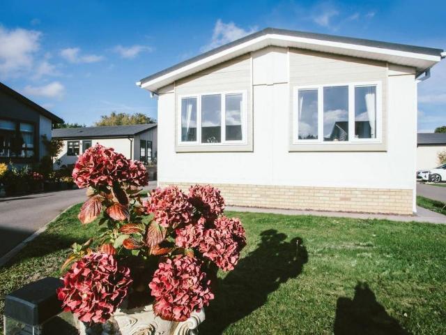 Park Home for sale in Four Gotes, Cambridgeshire