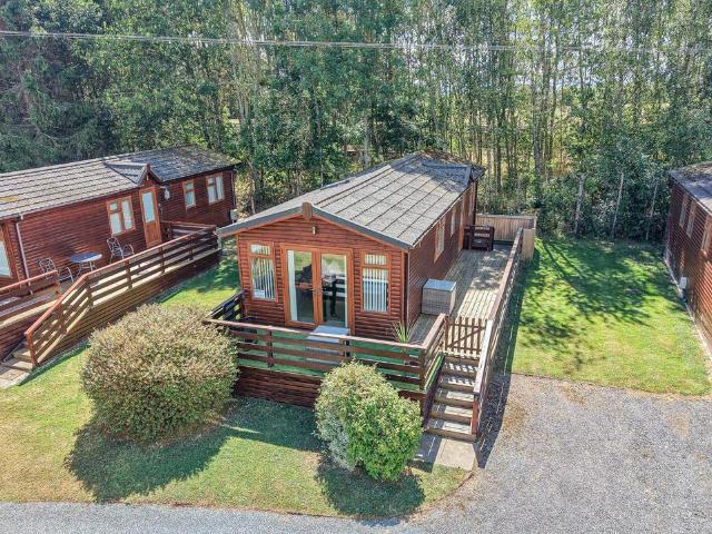 Park Home for sale in Hadnall, Shropshire
