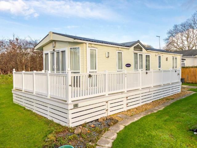 Park Home for sale in Woodmancote, Horsham