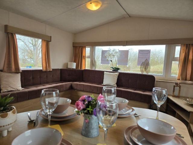 Park Home for sale in Folkestone, Kent