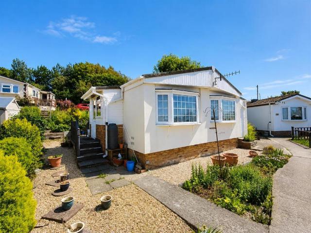 Park Home for sale in Peacehaven, Iford