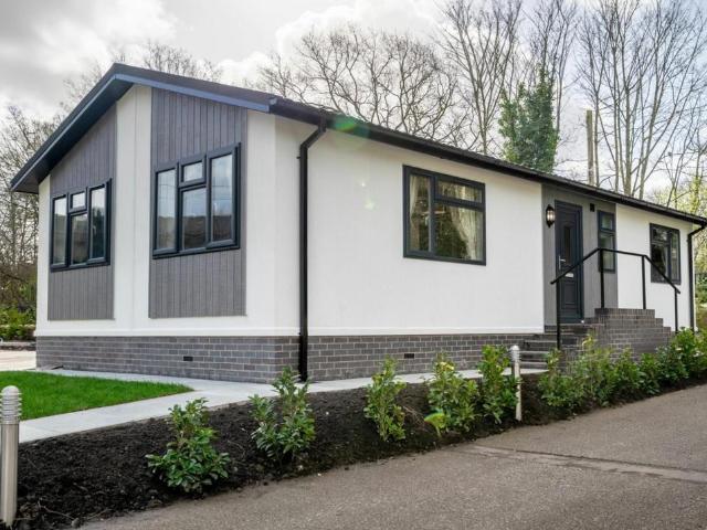 Park Home for sale in Ilston, Wales