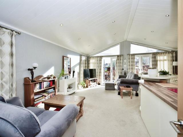 Park Home for sale in Bourne Vale, Kent