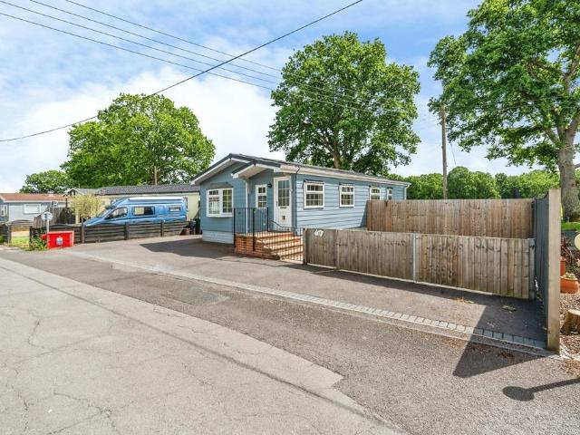 Park Home for sale in Woodlands, New Forest