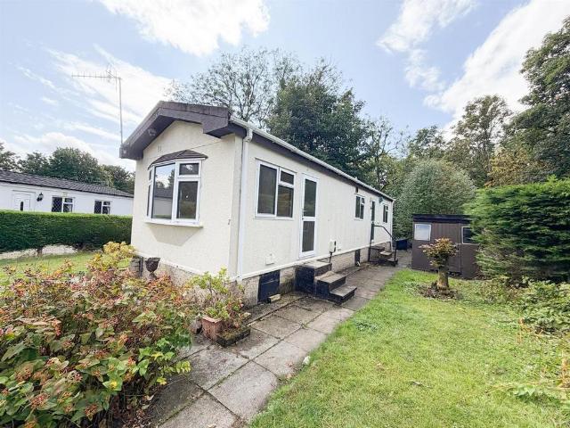 Park Home for sale in Long Ashes Park, Threshfield
