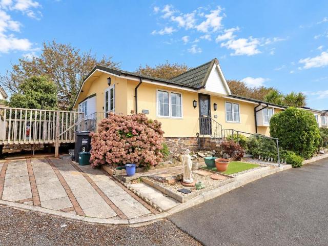 Park Home for sale in Newquay, Cornwall