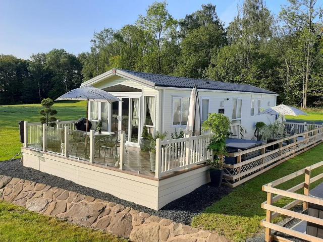 Park Home for sale in West Yorkshire
