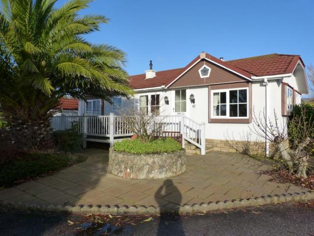 Park Home for sale in St. Mewan, Sticker