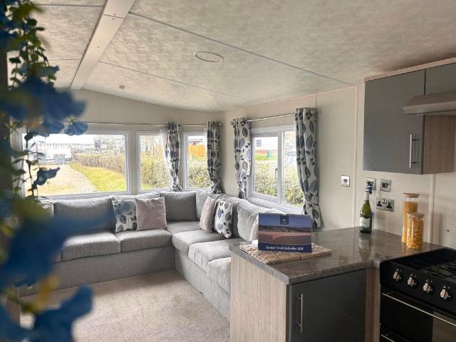 Park Home for sale in Fordham Heath, Essex