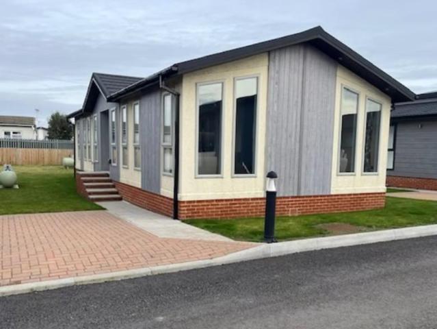 Park Home for sale in Hoo St Werburgh