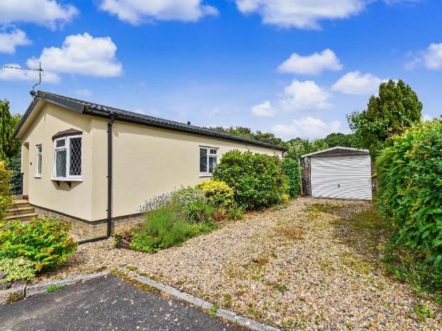 Park Home for sale in Weir Quay, Devon
