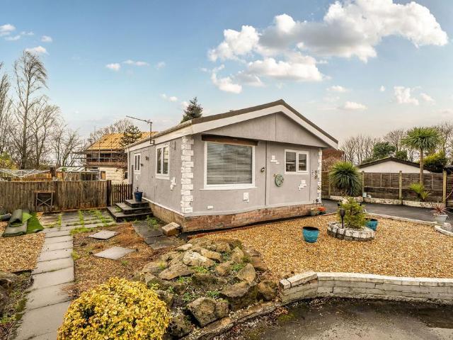 Park Home for sale in Andertons Mill, Lancashire