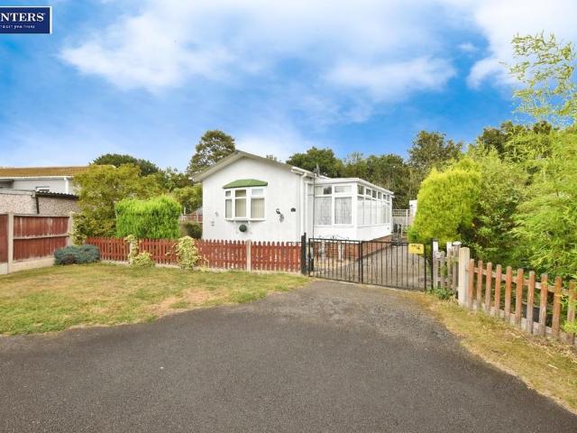 Park Home for sale in Ashby Parkland, Dragonby