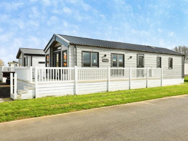 Park Home for sale in Costhorpe, East Midlands