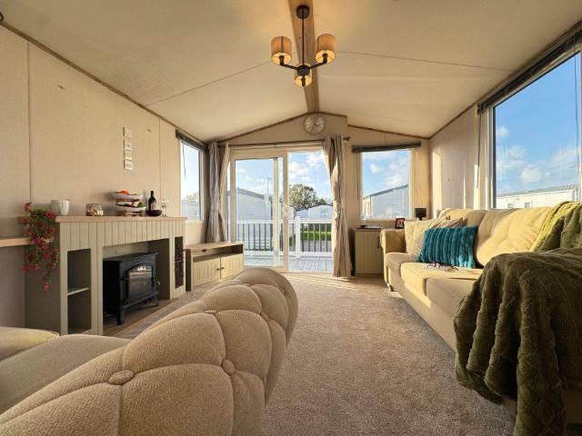 Park Home for sale in Pevensey Bay, Wealden